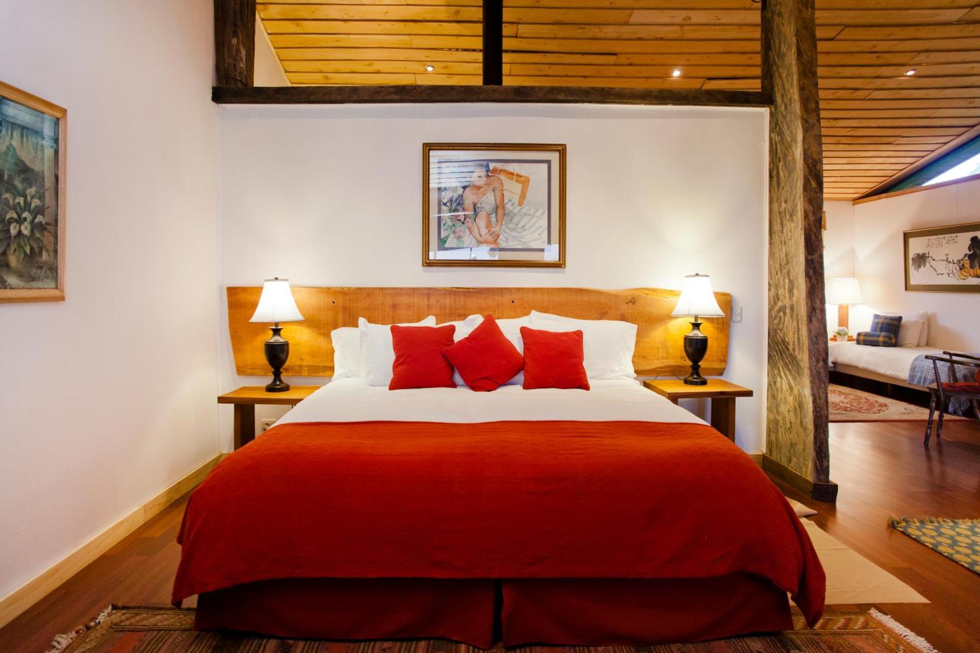 Poas Volcano Lodge Vara Blanca  Екстериор снимка
