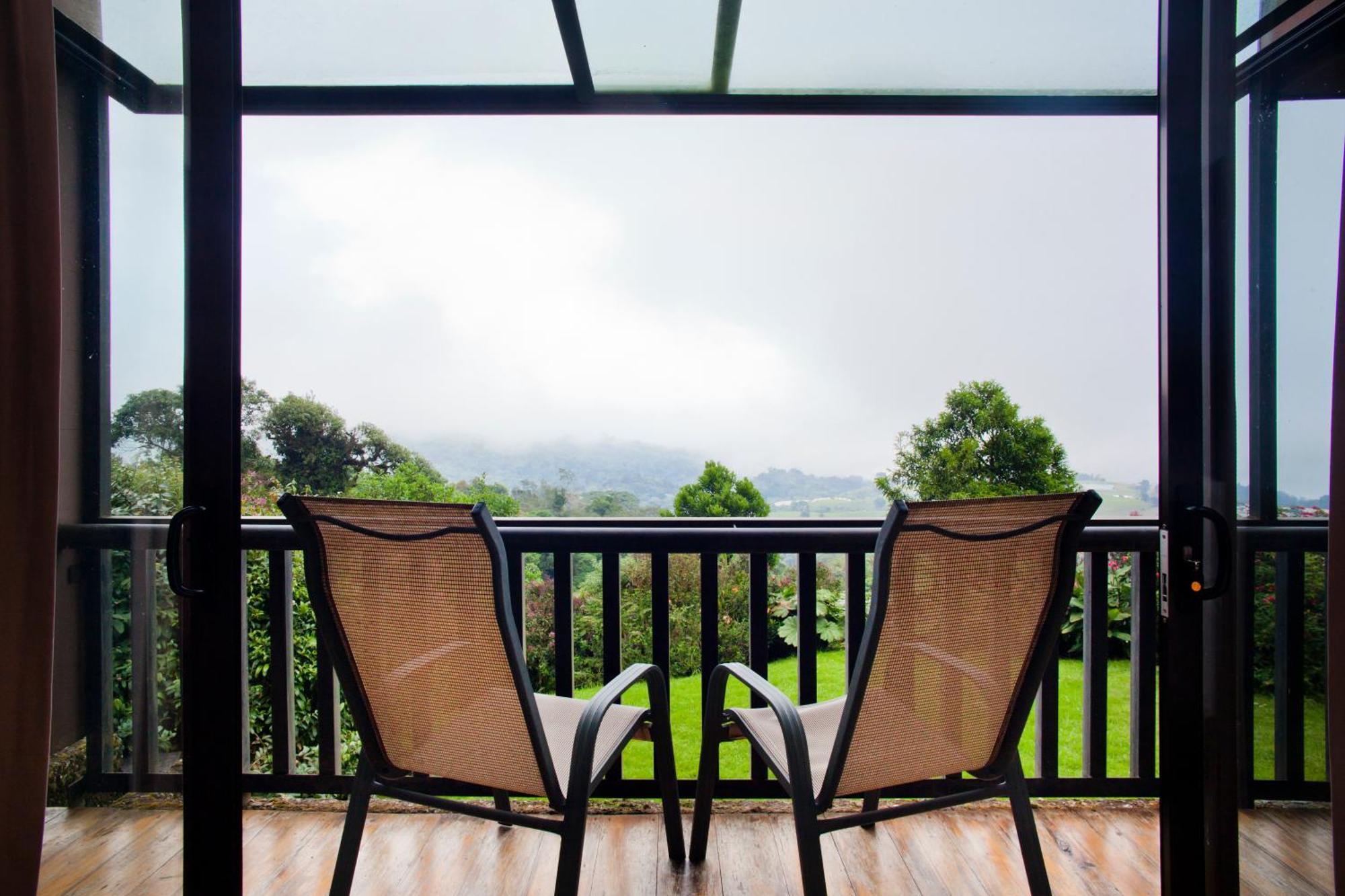 Poas Volcano Lodge Vara Blanca  Екстериор снимка