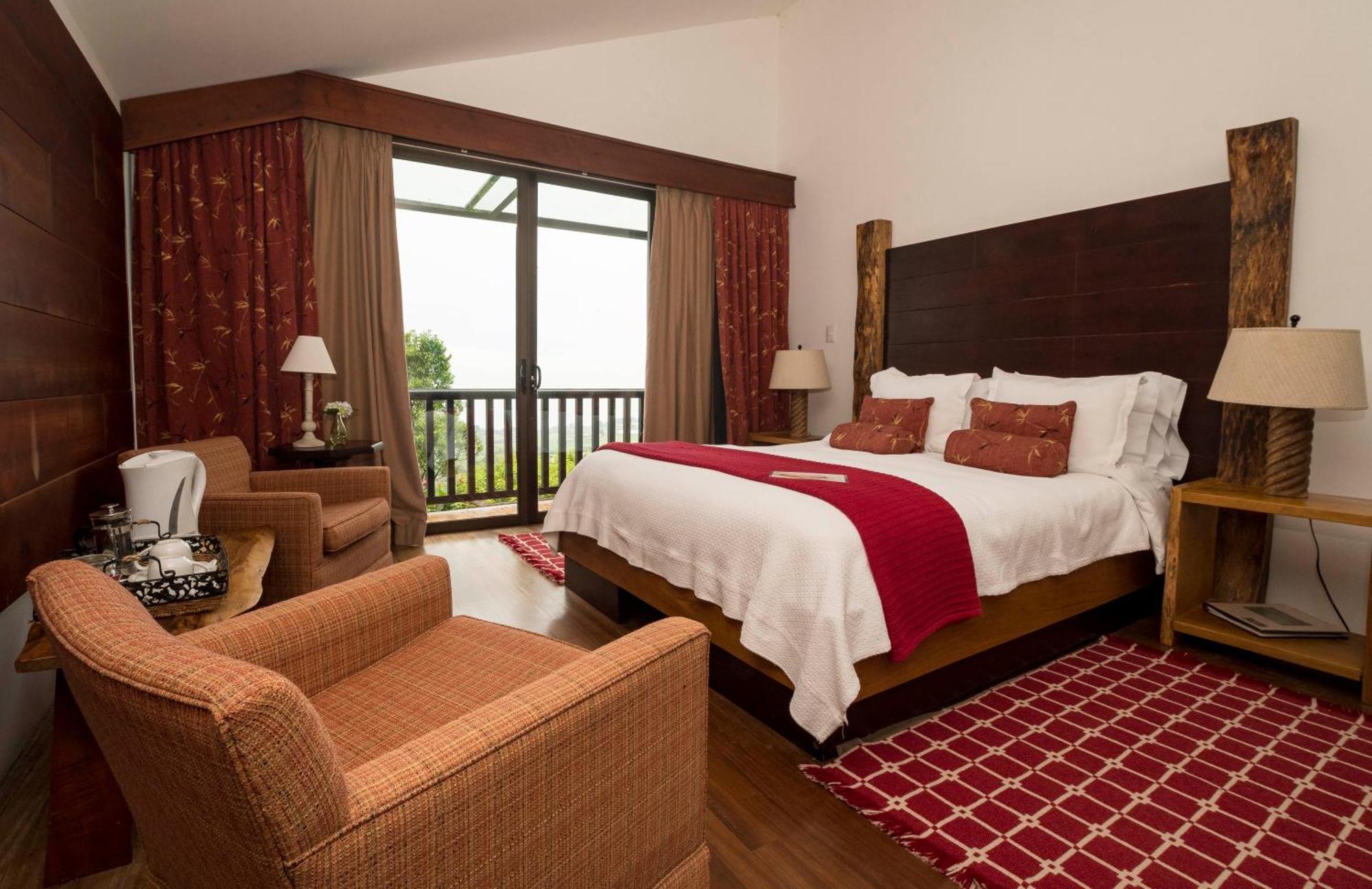 Poas Volcano Lodge Vara Blanca  Екстериор снимка